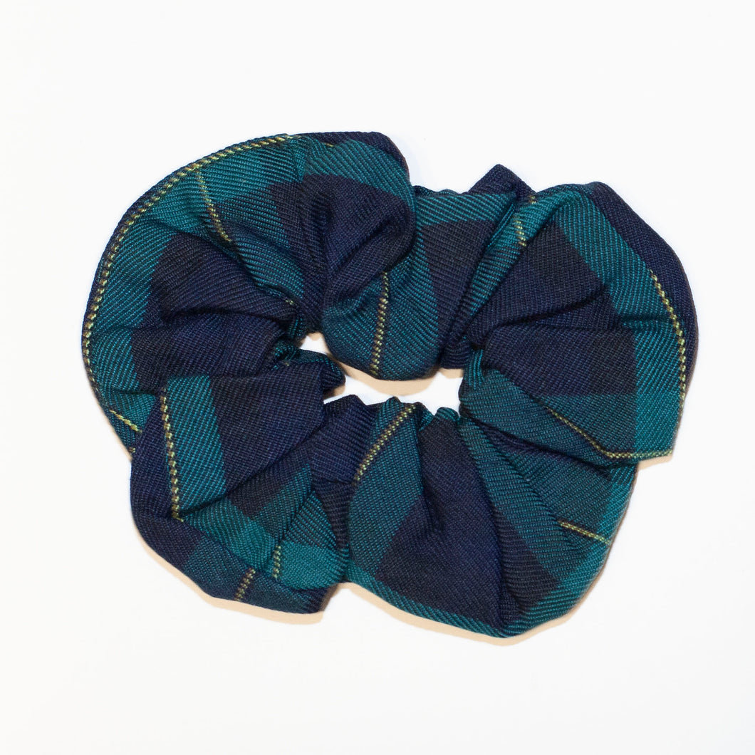 Girls Winter Scrunchie